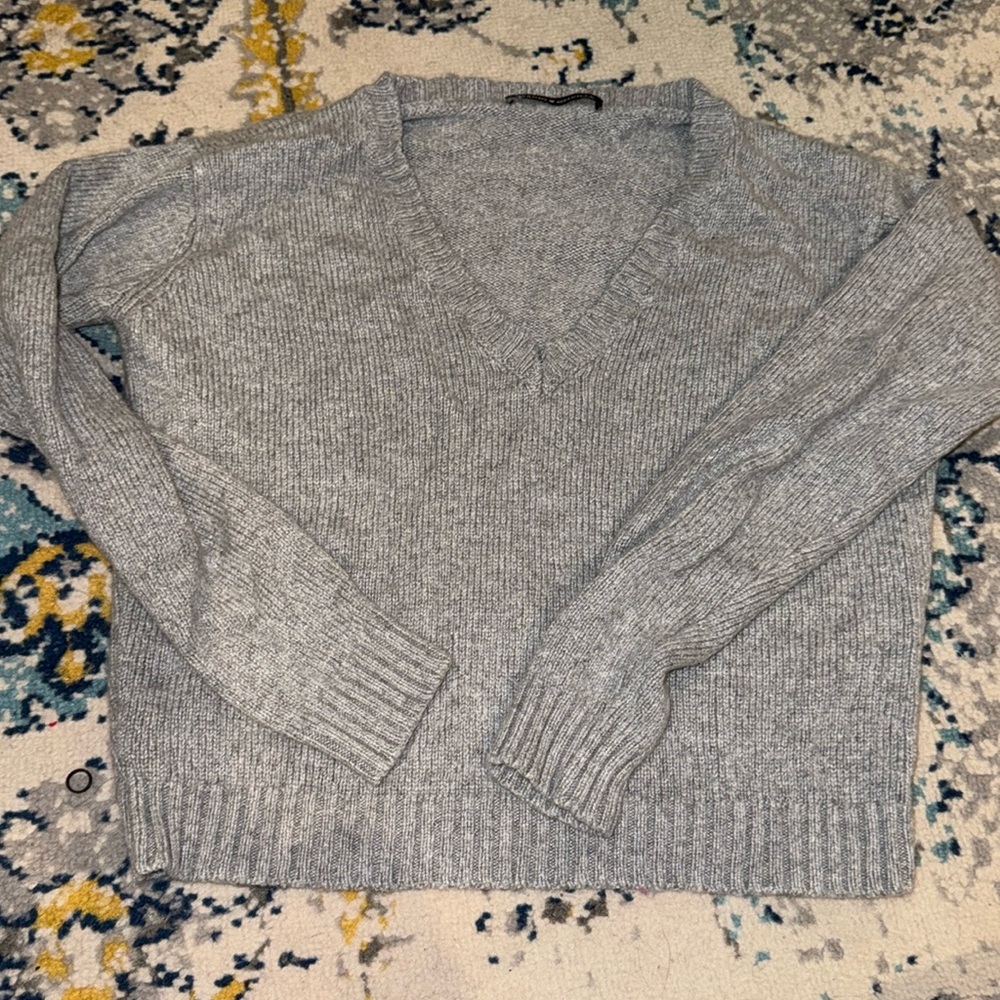 womens brandy melville sweater